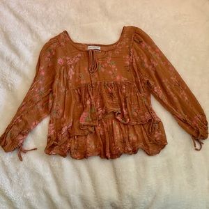 URBAN OUTFITTERS Peasant Crop Top